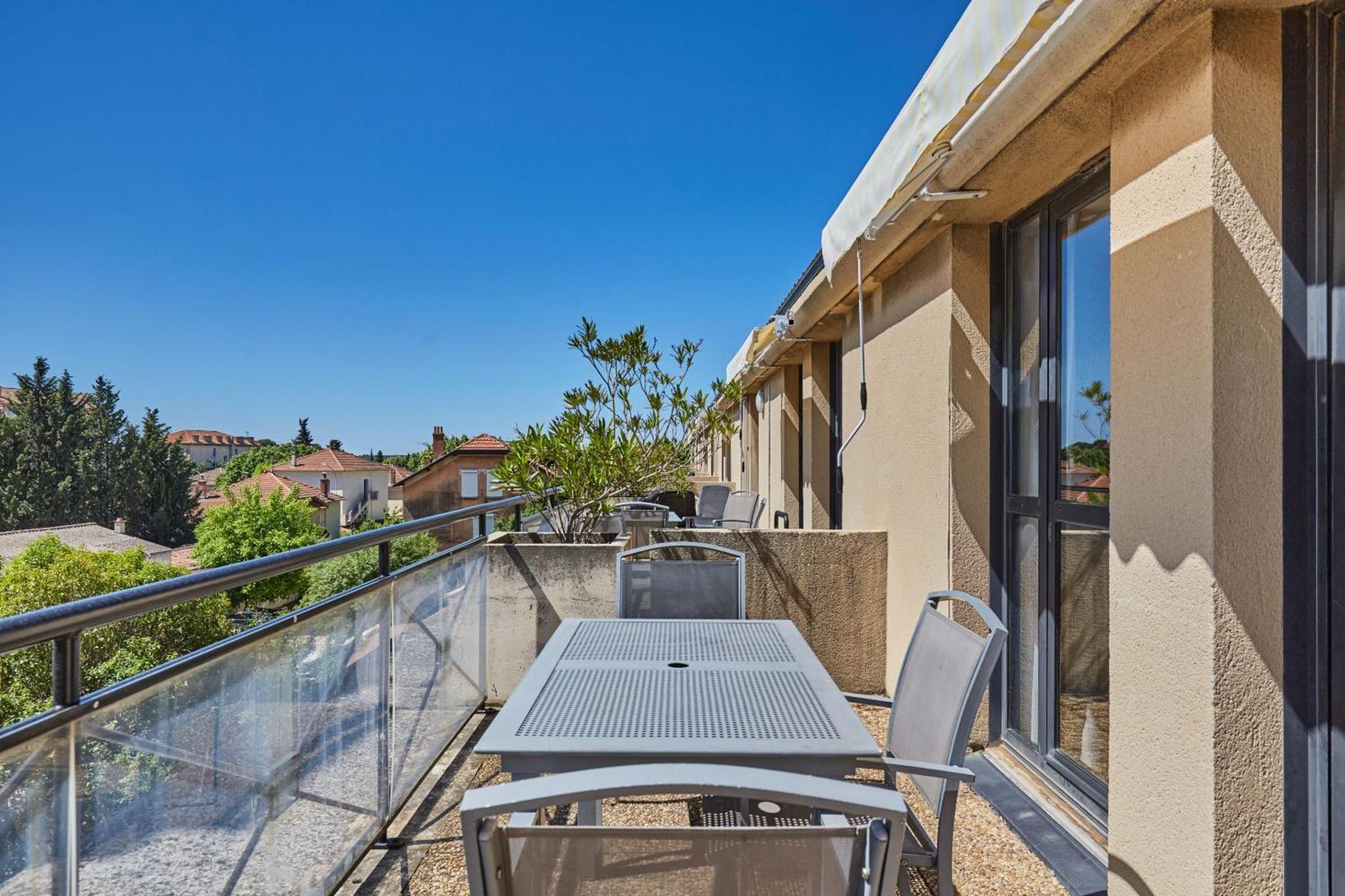 Appart Hotel Odalys City Aix En Provence Les Floridianes Aix-en-Provence Exterior photo