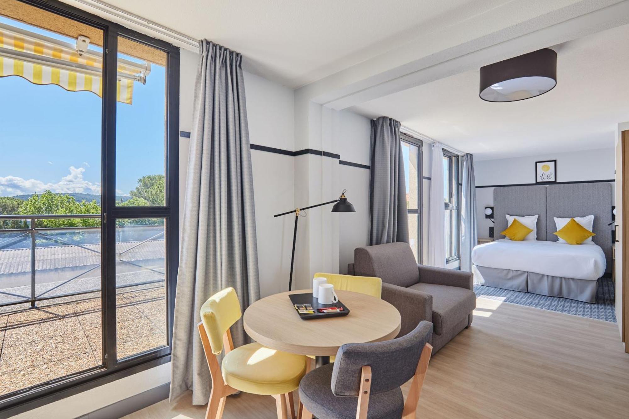 Appart Hotel Odalys City Aix En Provence Les Floridianes Aix-en-Provence Exterior photo