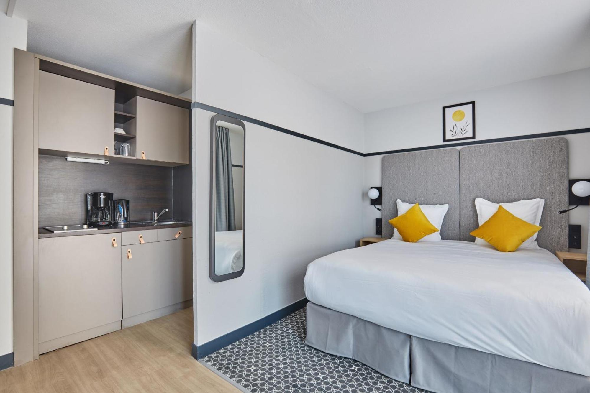 Appart Hotel Odalys City Aix En Provence Les Floridianes Aix-en-Provence Exterior photo